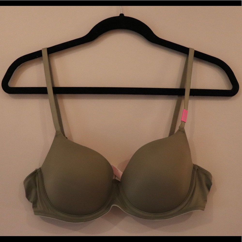 Pink Bra, brand new